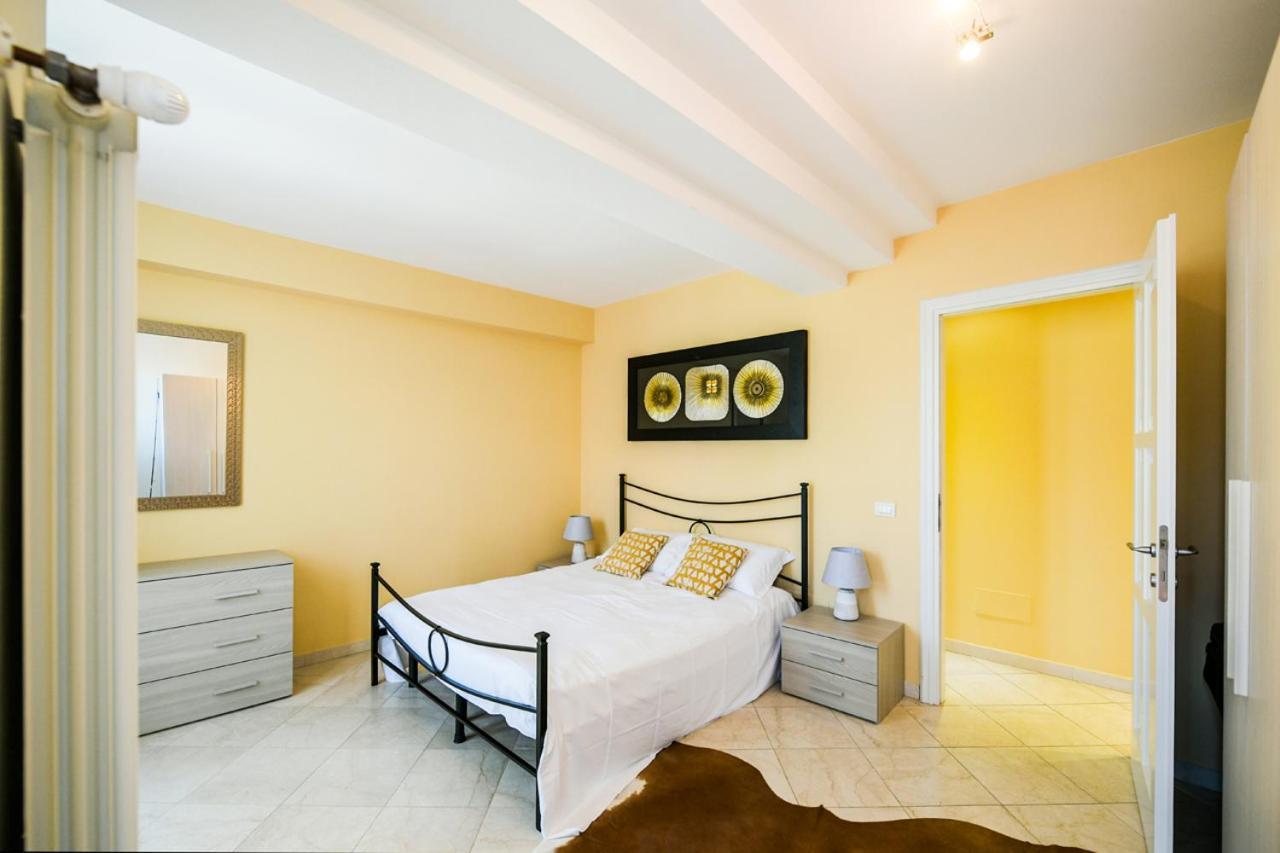 Giulia Apartment Verbania Exterior foto